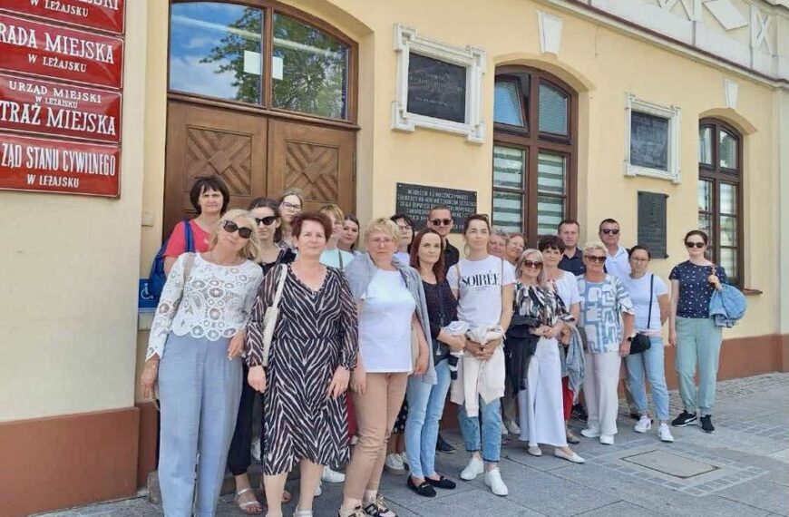 Sędziowie i urzędnicy odkrywają Leżajsk