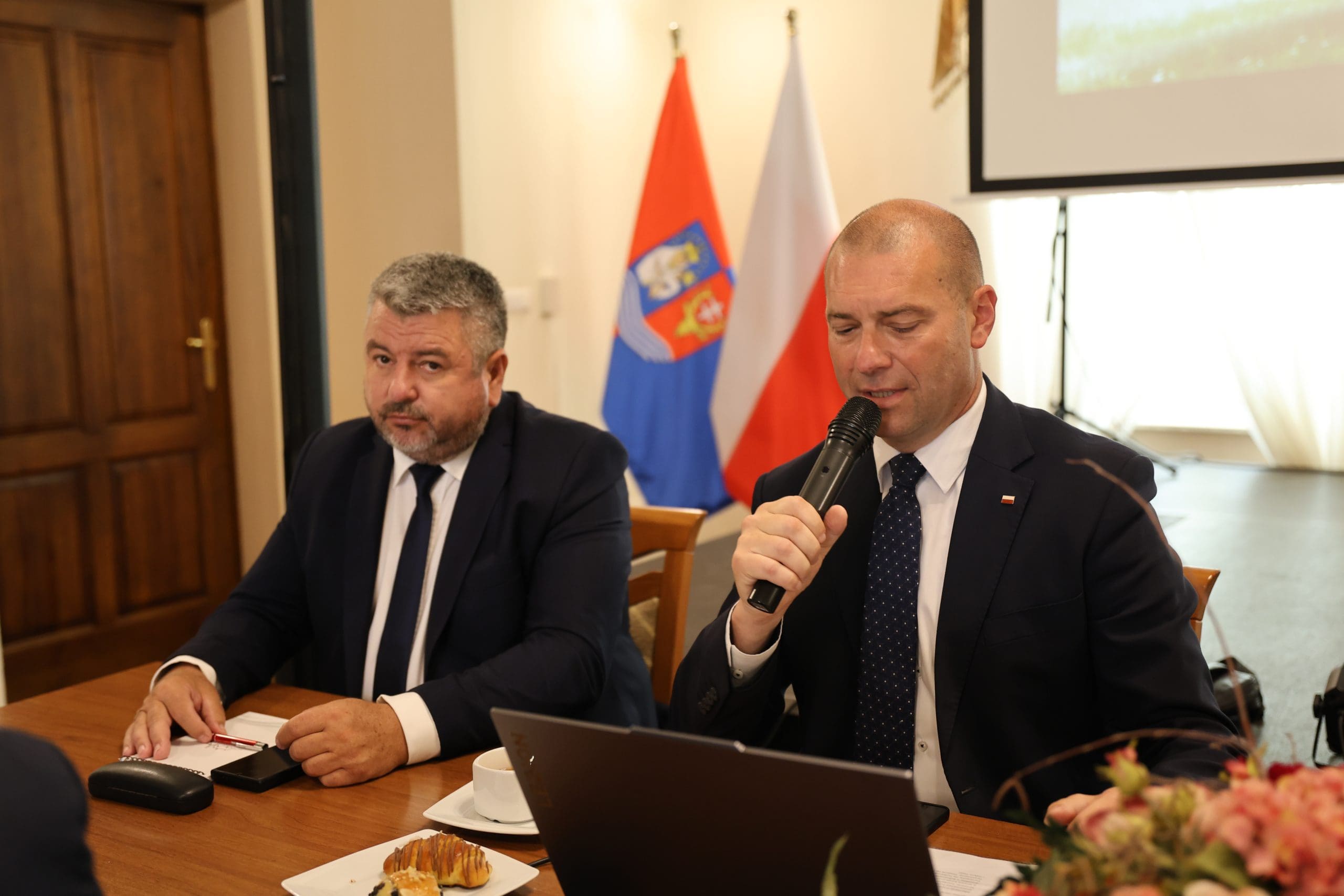 Szpitale powiatowe na skraju zapaści. Dramatyczna sytuacja finansowa tematem Konwentu Starostów w Leżajsku