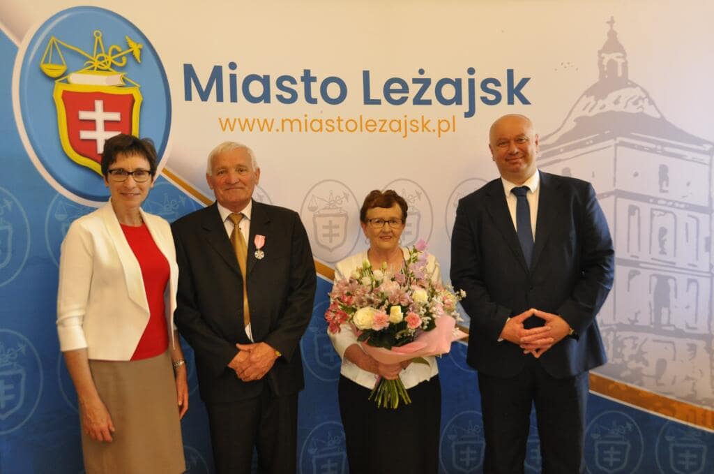 Złote Gody w Leżajsku. Państwo Tadło uhonorowani medalem od Prezydenta RP