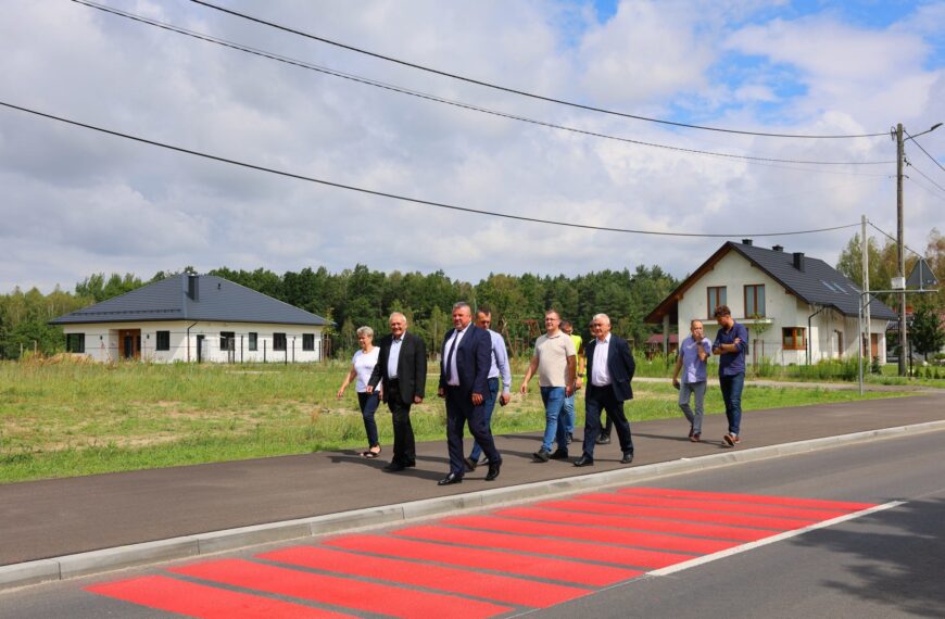 Zakończona przebudowa ważnego odcinka drogi powiatowej w Grodzisku Dolnym i Laszczynach