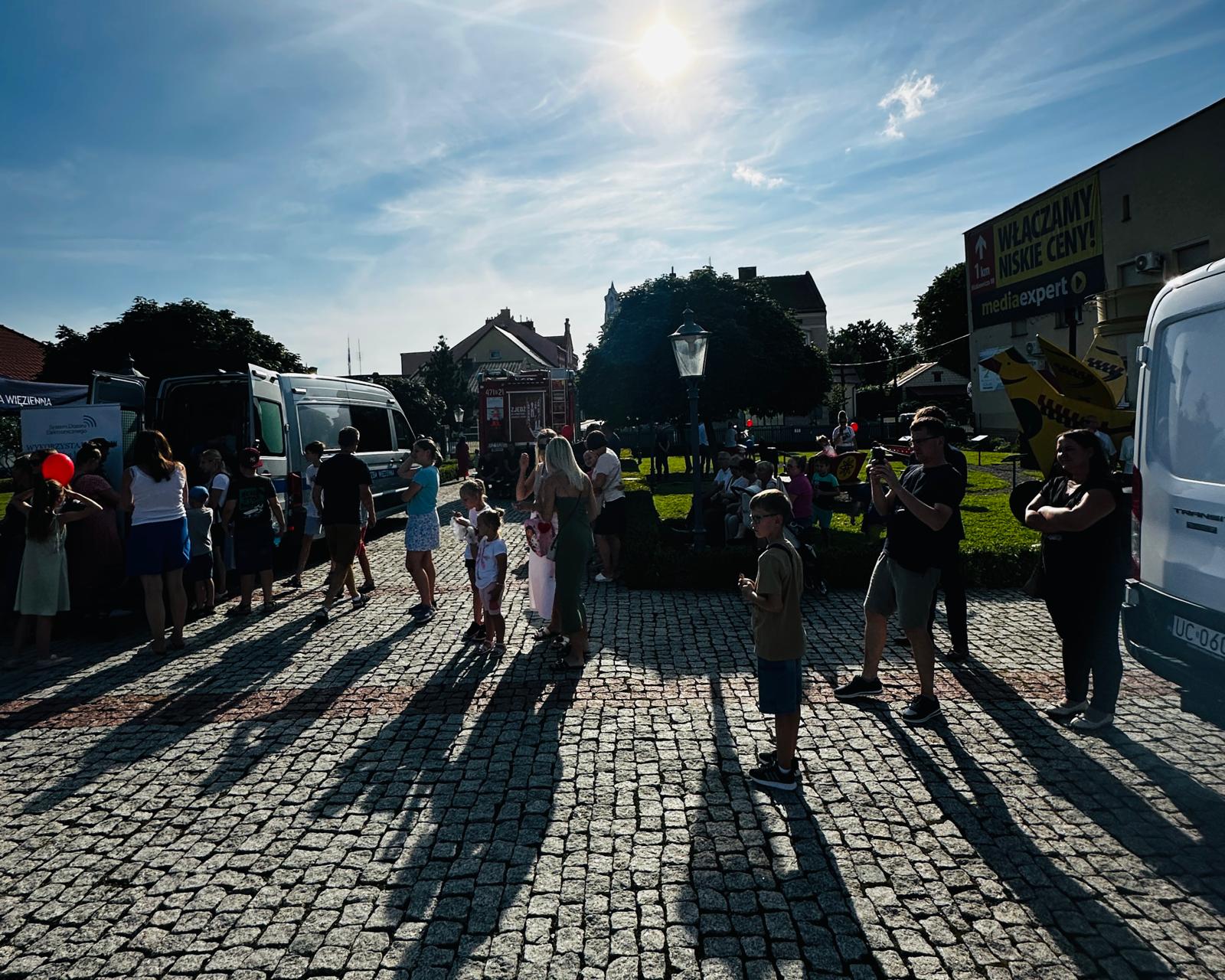 Powiatowy Piknik Patriotyczny w Leżajsku (11) Powiatowy Piknik Patriotyczny w Leżajsku (11)