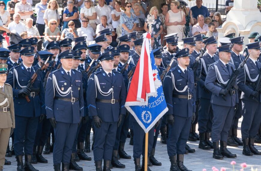 XXVI Pielgrzymka Służb Mundurowych i Dożynki Powiatowe w Leżajsku