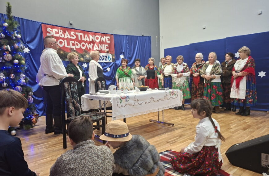 Kolędy, które połączyły pokolenia. Sarzyna znów rozśpiewana